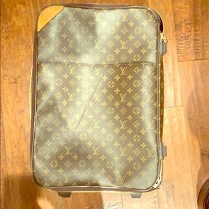 Louis Vuitton Luggage Trolley Pegase 55